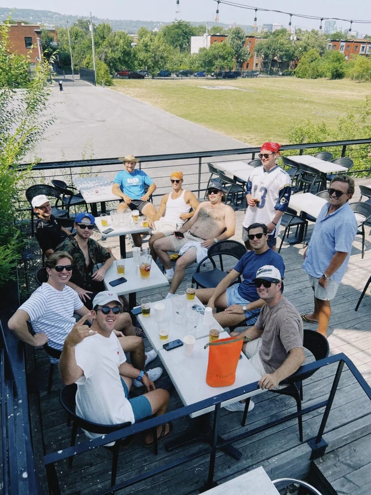 BEST MONTREAL BACHELOR PARTY ACTIVITIES (2026 GUIDE) - Connected Montreal experience